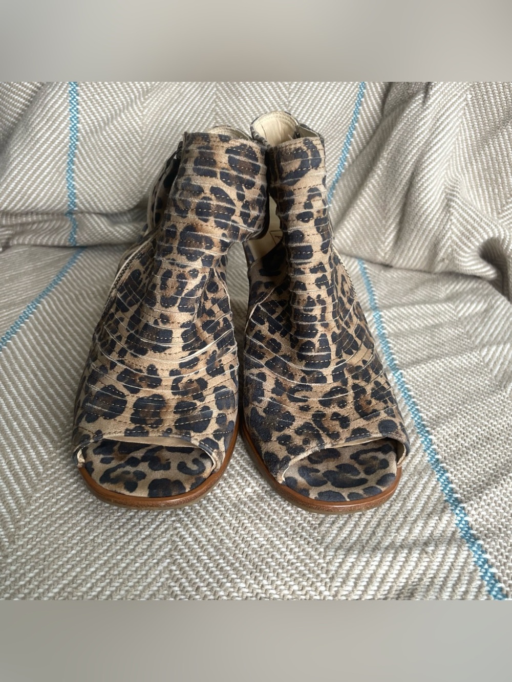 Paul Green Leopard Print Leather Open Toe Ankle Booties Zip Heels Sz 4UK 6.5 US - Picture 4 of 10